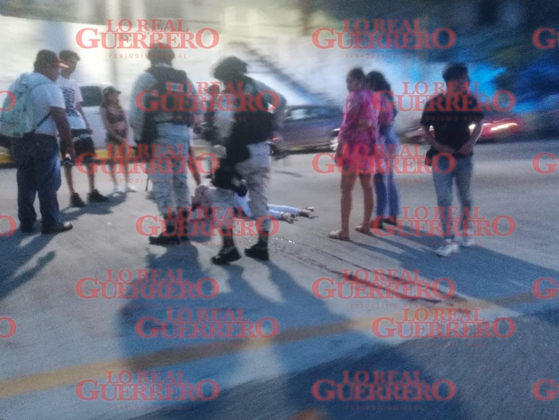 Muere mujer al caer de una moto en la Cuauhtémoc