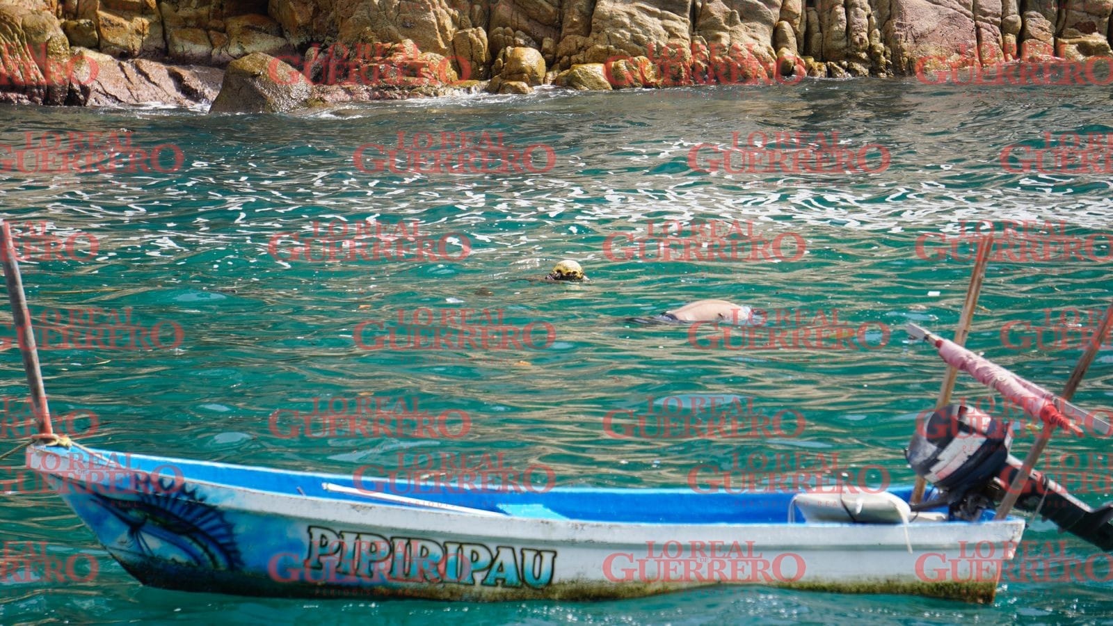 Aparece flotando un cuerpo en playa Angosta