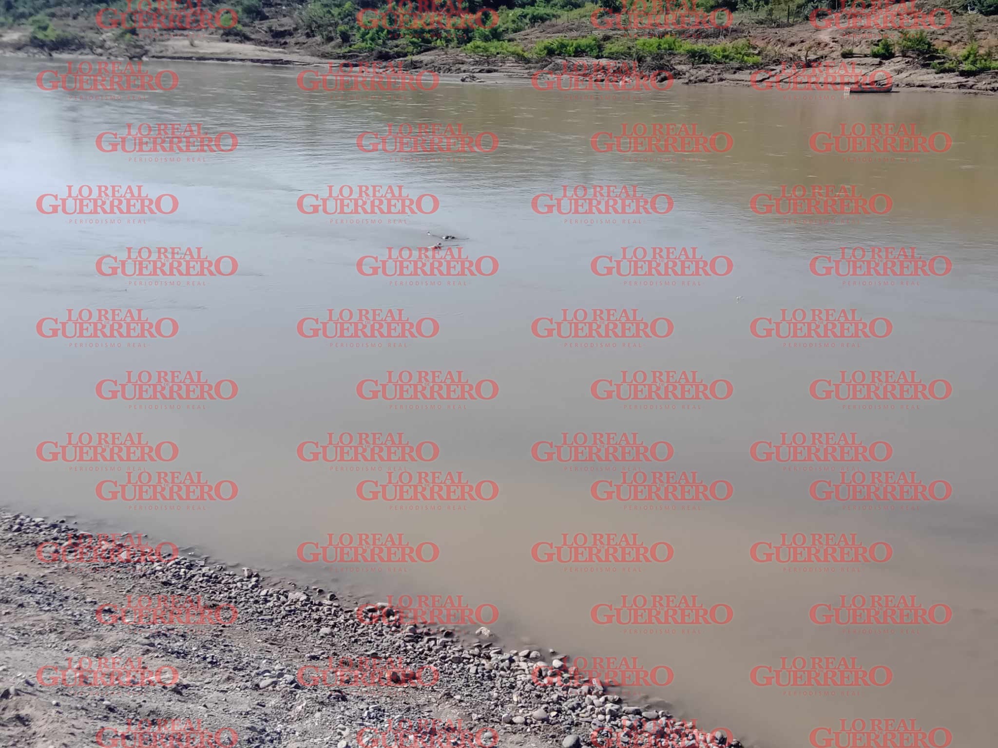 Localizan tres personas flotando en el río Papagayo  *Pobladores de Cacahuatepec dieron aviso a las autoridades antes de las 14:00 horas y desconocen la causa de muerte.