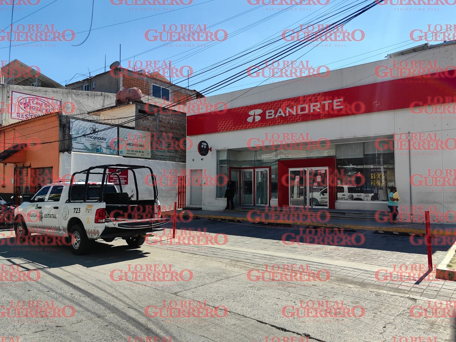 Armados asaltan la sucursal Banorte, en pleno centro de Iguala