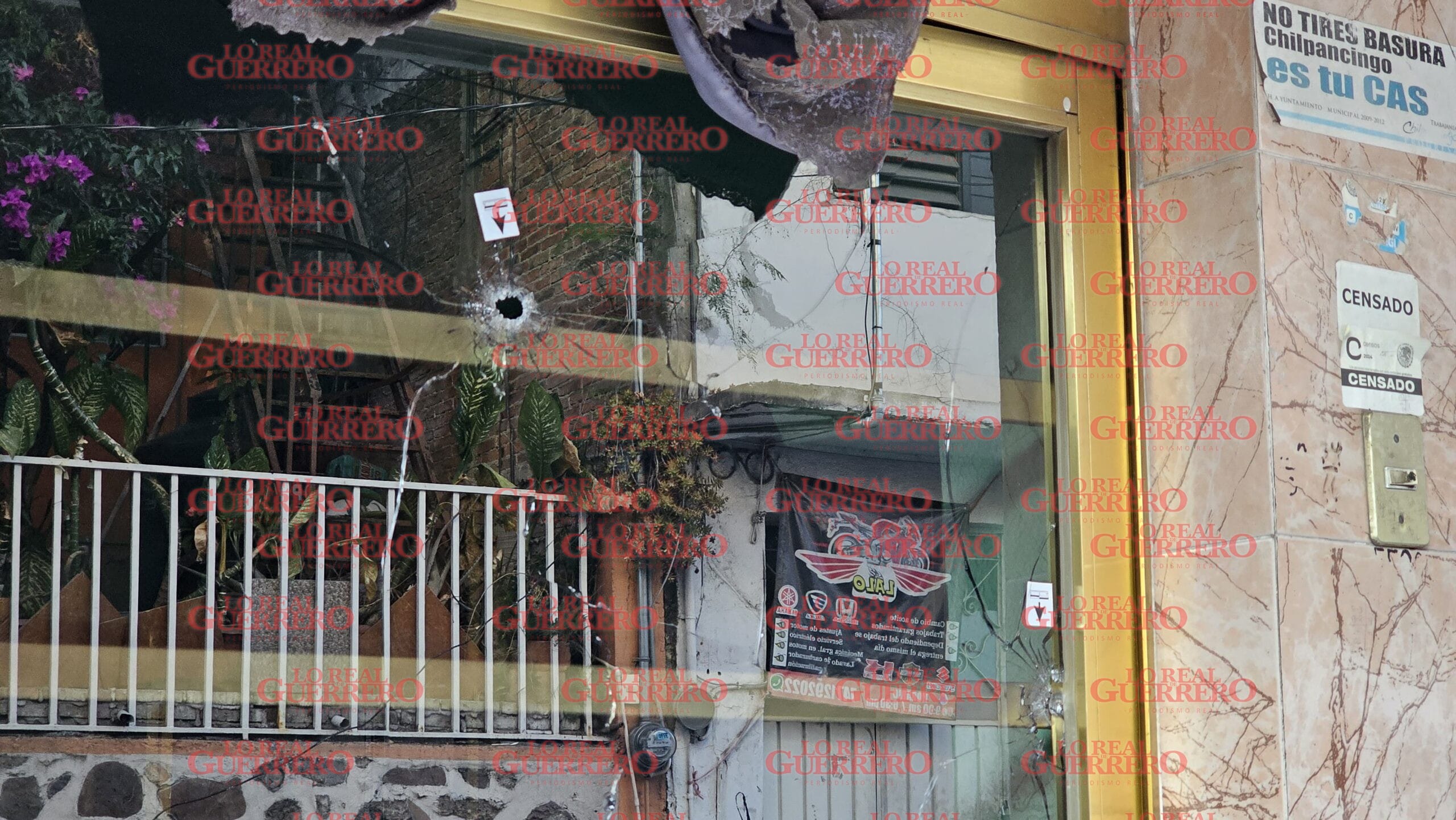 Armados rafaguean la fachada del sanatorio América, propiedad del alcalde de Chilpancingo  *** El ataque fue reportado alrededor de las 02:00, zona que fue sitiada por fuerzas de seguridad de los tres órdenes de gobierno