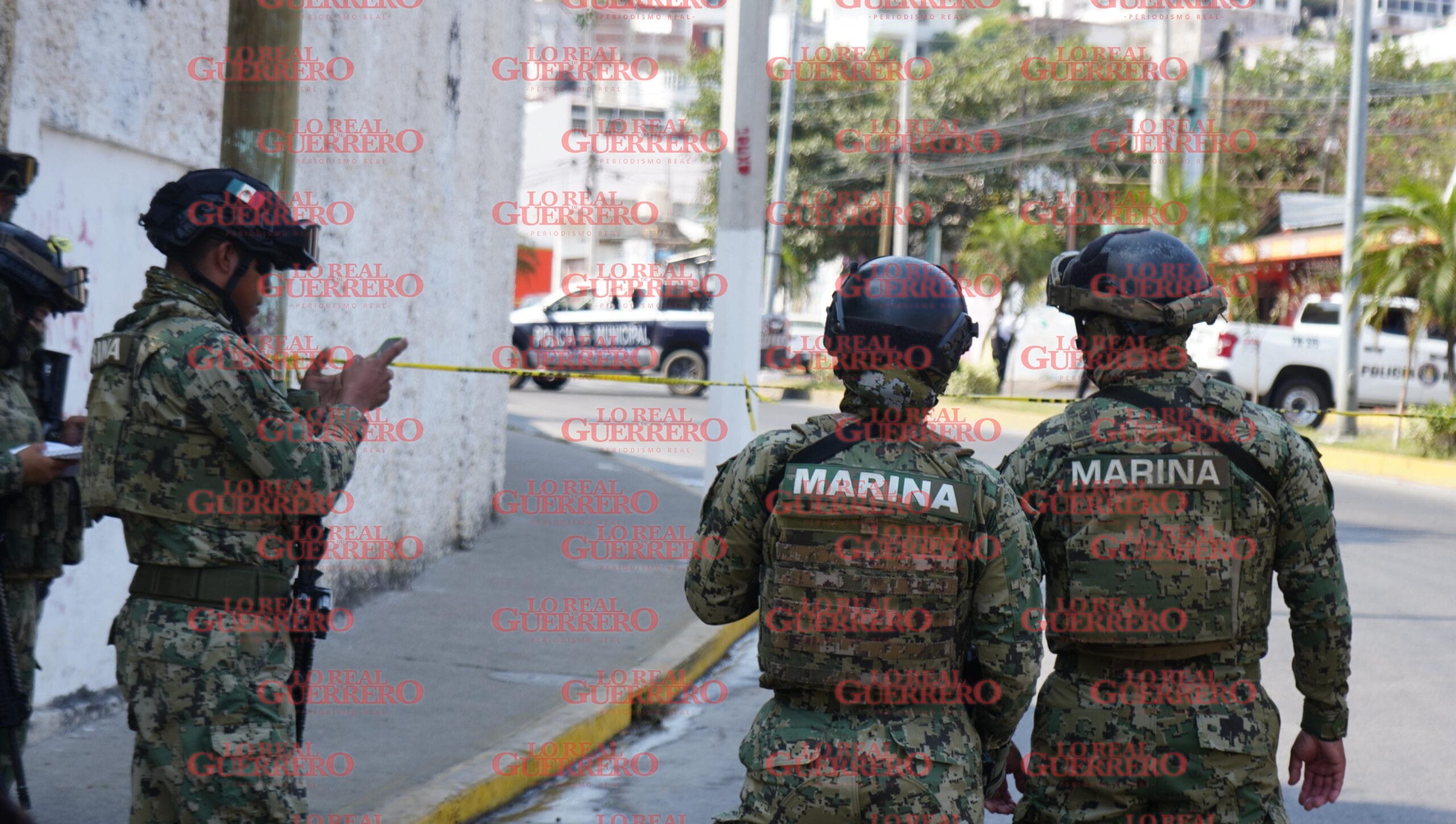 Ultiman a taxista y hieren a pasajero en Acapulco  *El pasajero era un menor de edad mismo que fue trasladado por paramédicos a un hospital.