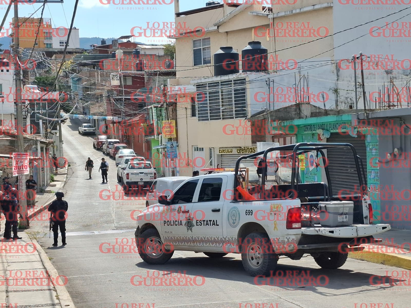 Ataque armado en el centro de Chilpancingo deja a un hombre y una mujer heridos  *** Ambas víctimas fueron atacadas dentro de un departamento en la calle Madero