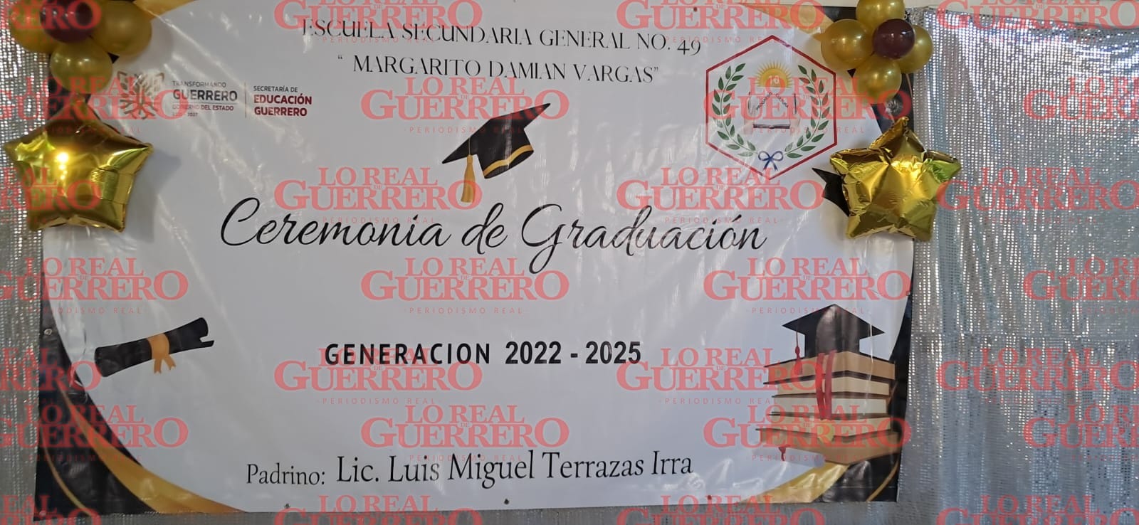 Zona conurbada de Acapulco se viste de manteles largos por clausuras