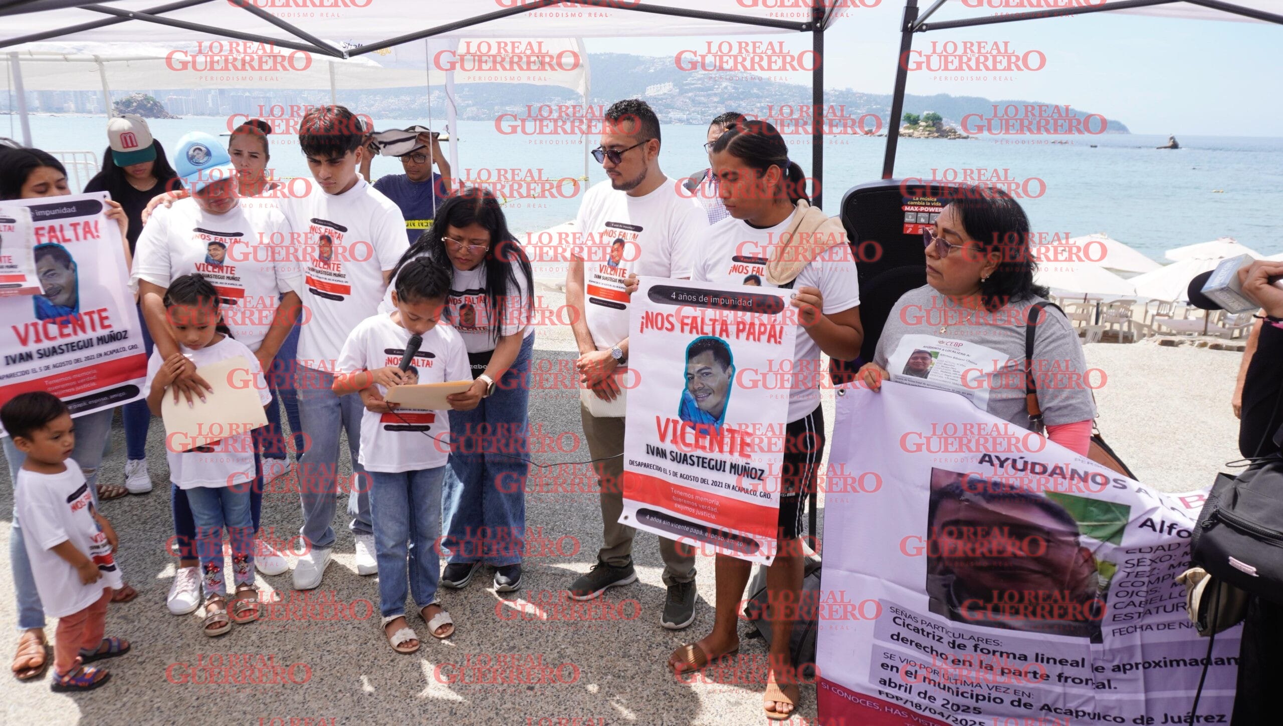 Conmemoran cuatro años de la desaparición de Vicente Suastegui