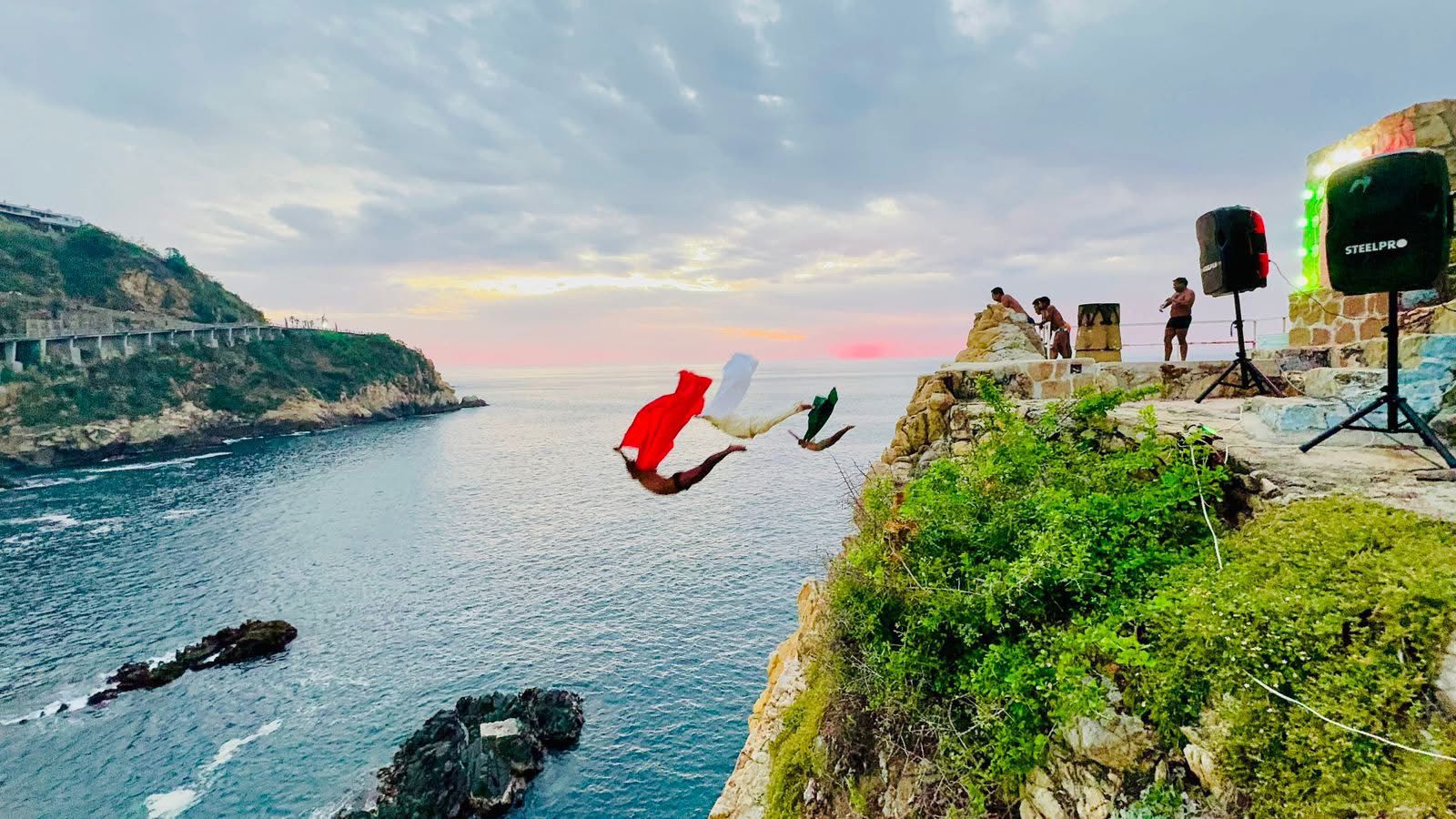 Se unen clavadistas y el Consejo Consultivo de Turismo para buscar apoyos gubernamentales