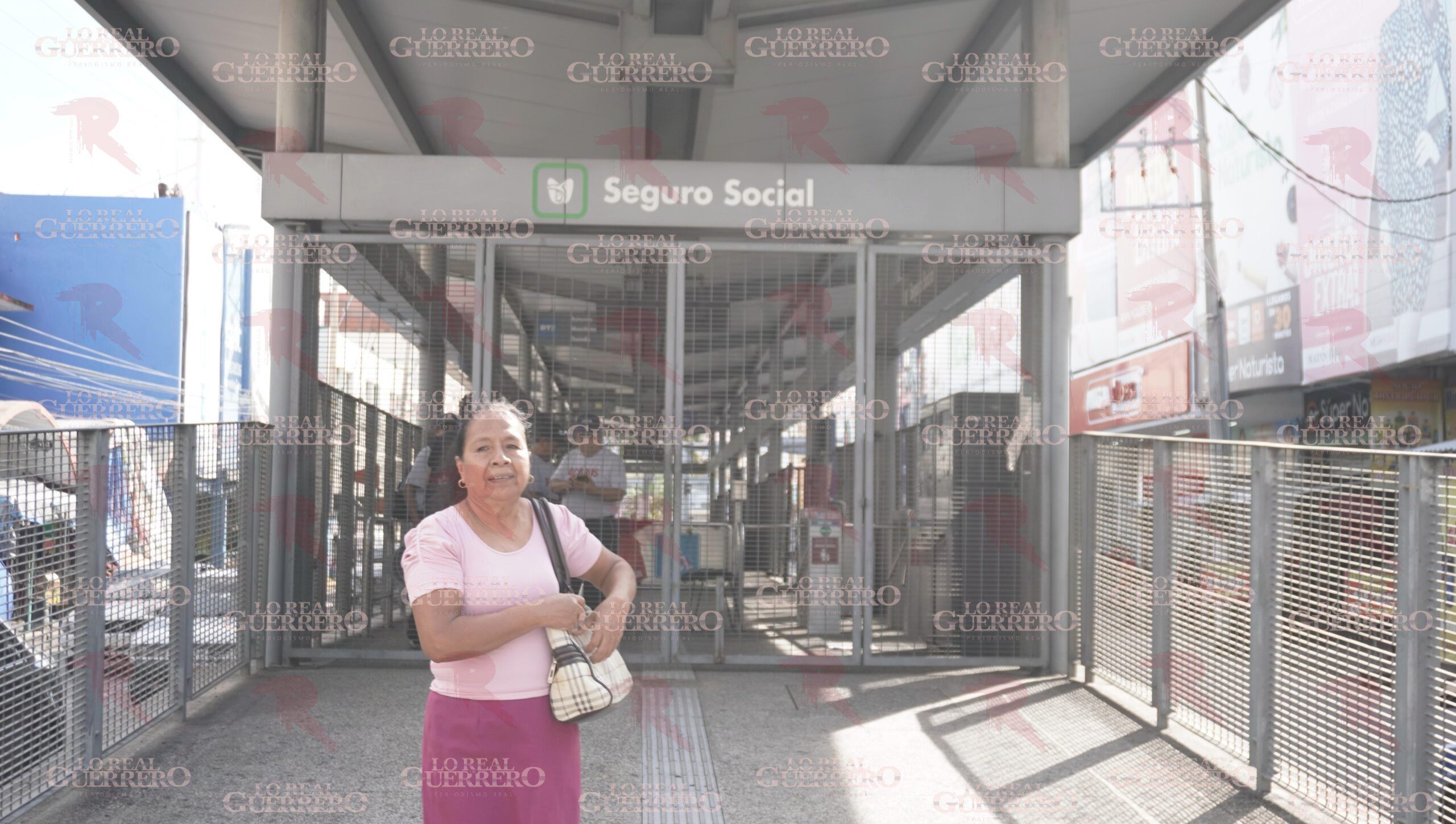 Para labores el “Acabus” y deja a miles sin movilizarse