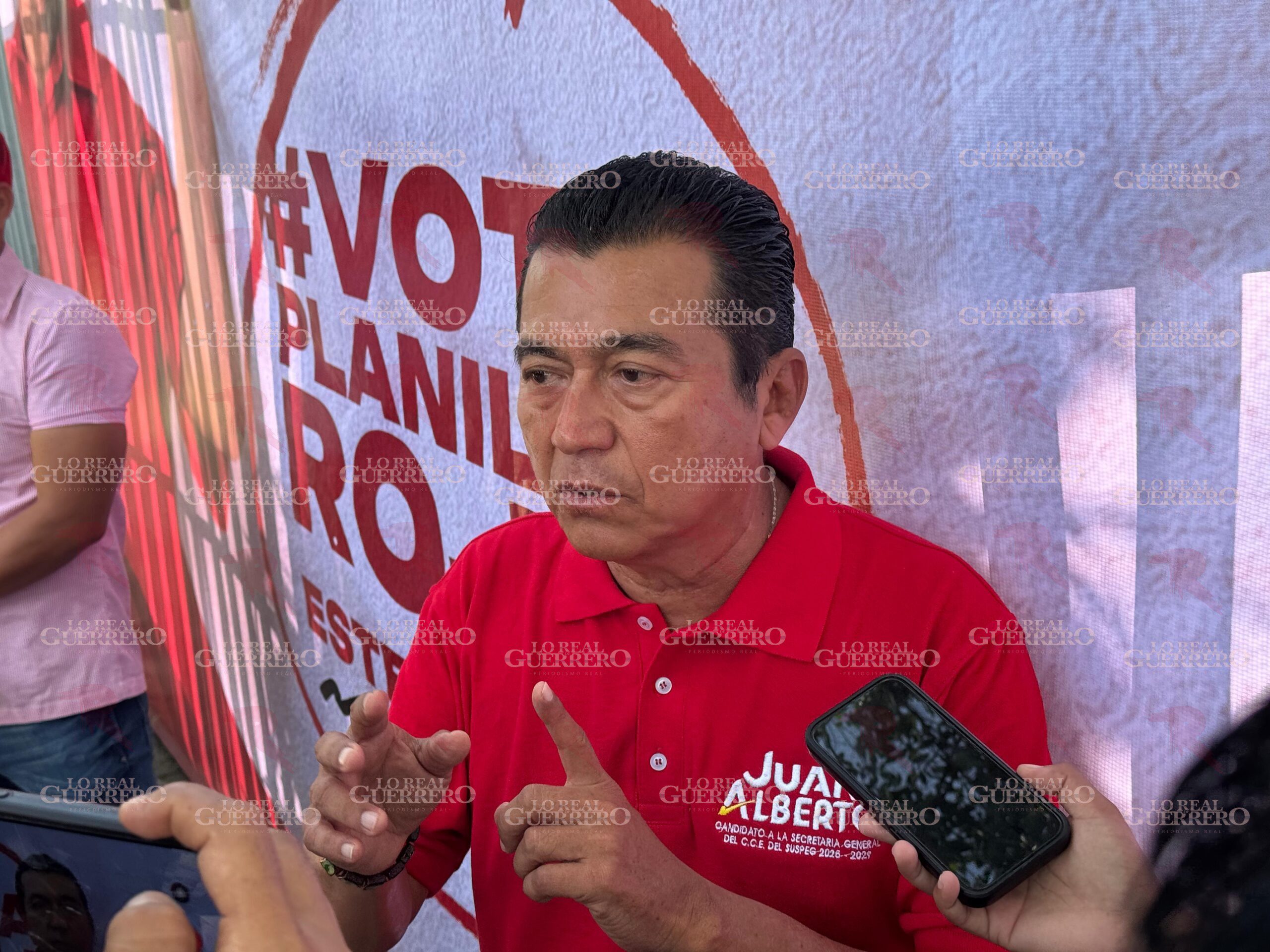 Candidato opositor denuncia anomalías en elección del SUSPEG