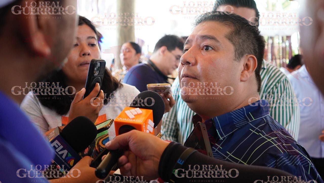 Se quejan comerciantes establecidos del vendimia en redes sociales