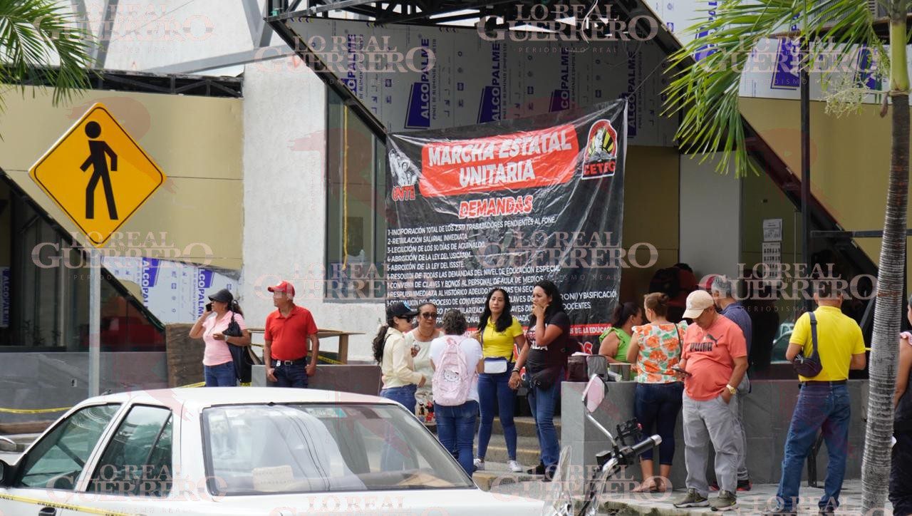 Regresa la CETEG a protestar en Acapulco