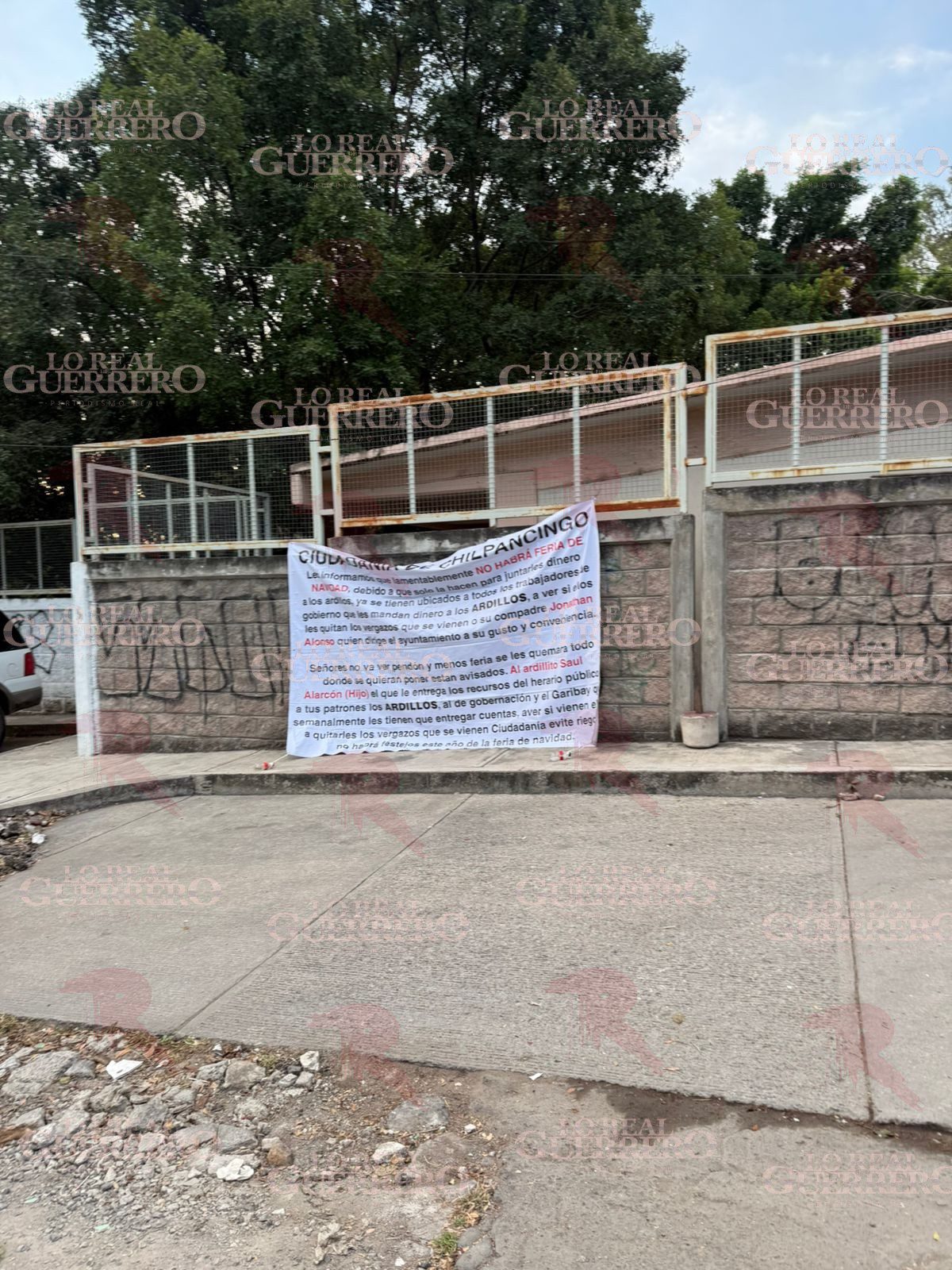 Dejan lonas en Chilpancingo contra funcionarios del ayuntamiento