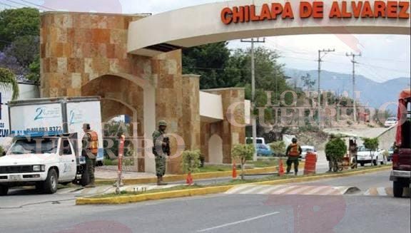 Armados irrumpen en un domicilio de Chilapa y matan a dos hombres y dos mujeres; otra mujer resulta herida