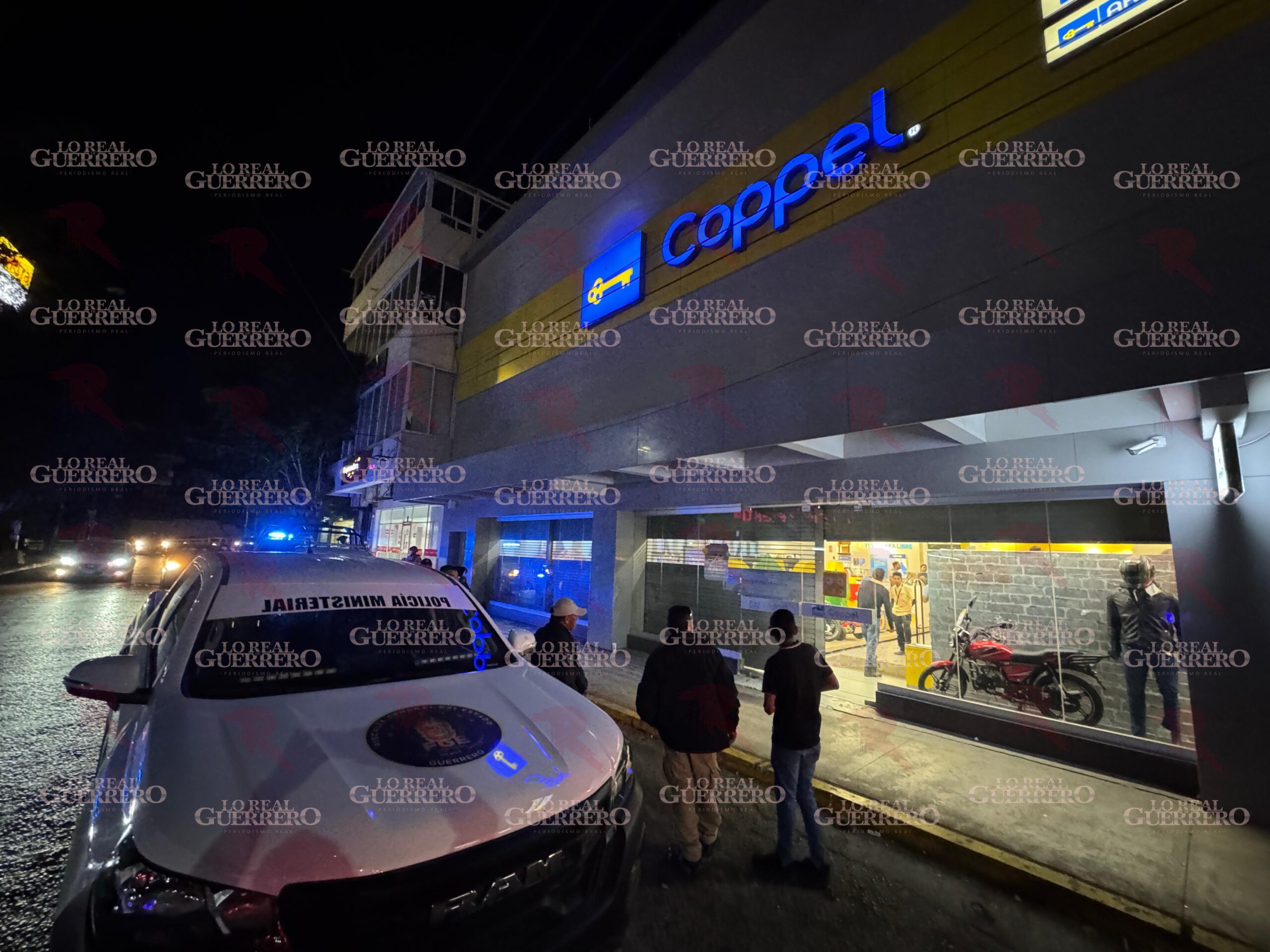 Armados asaltan tienda Coppel en la colonia Universal de Chilpancingo