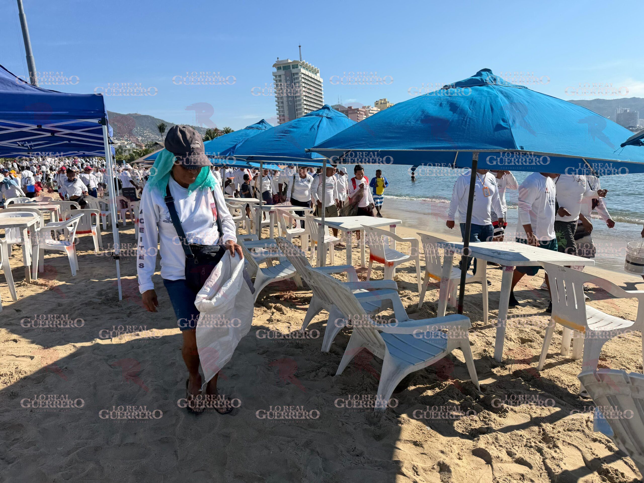 Reactivan jornadas de limpieza en playas de Acapulco
