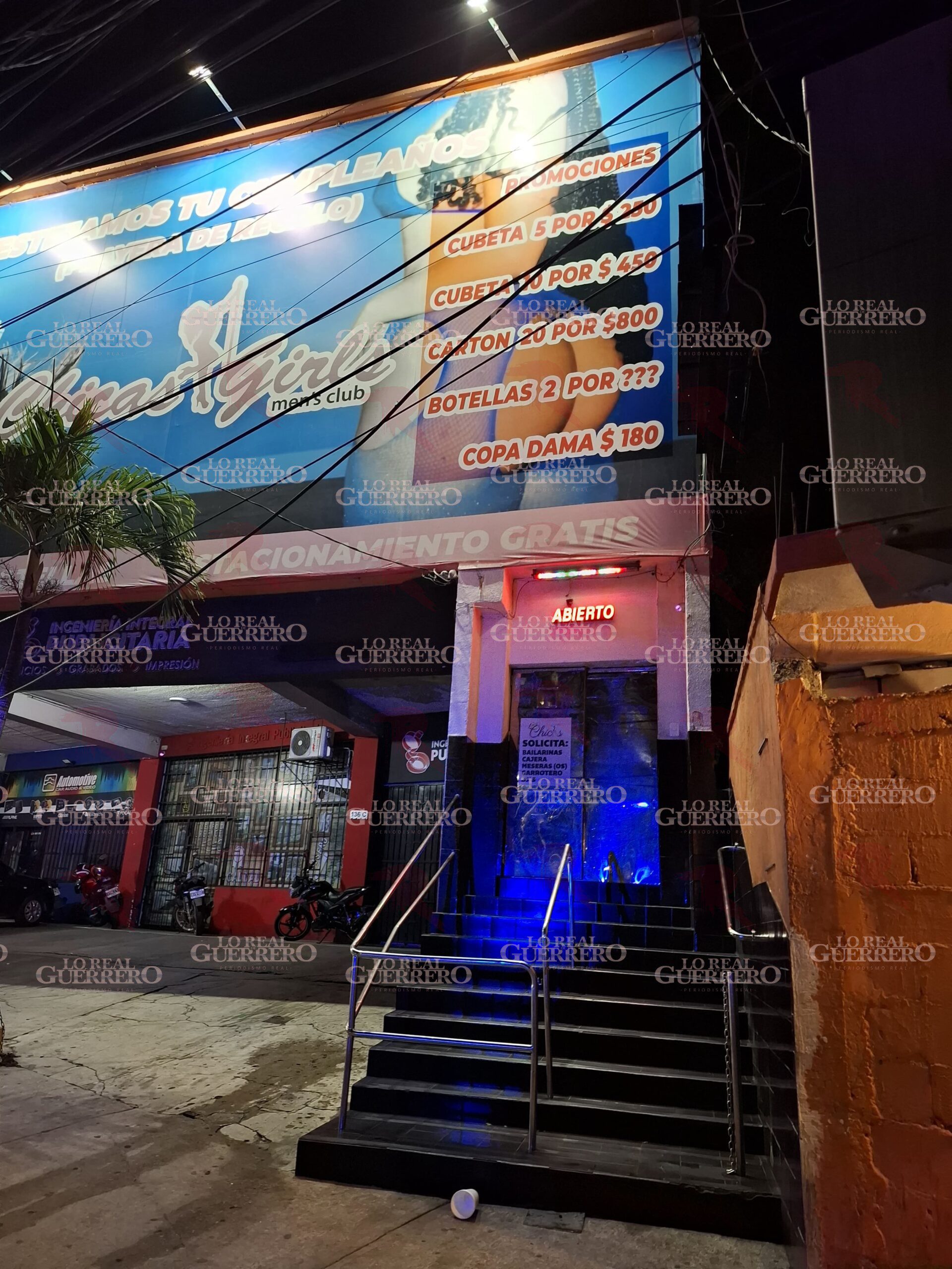 Lesionan a tiros a un hombre en table dance de Acapulco