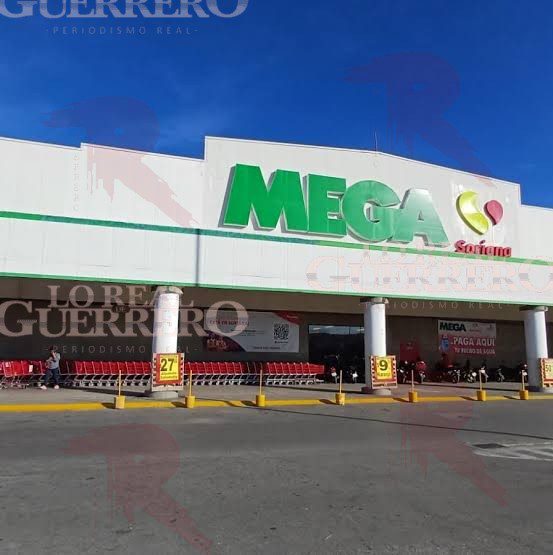Denuncian maltrato y abusos en Mega Soriana de Chilpancingo; personal ignora ofertas y hace esperar a clientes