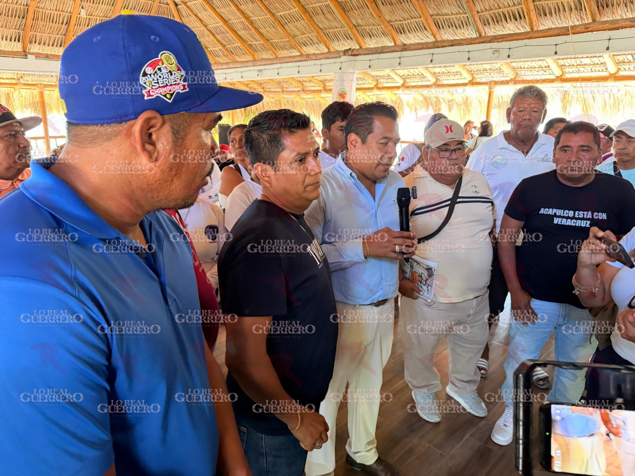 Apoyan prestadores de servicios de playa el alcoholímetro en Acapulco