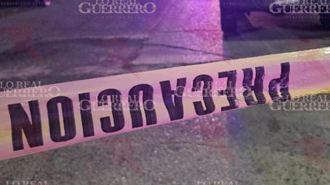 Hallan a tres hombres ejecutados a balazos a orilla de la carretera Huitzuco–Atenango del Río