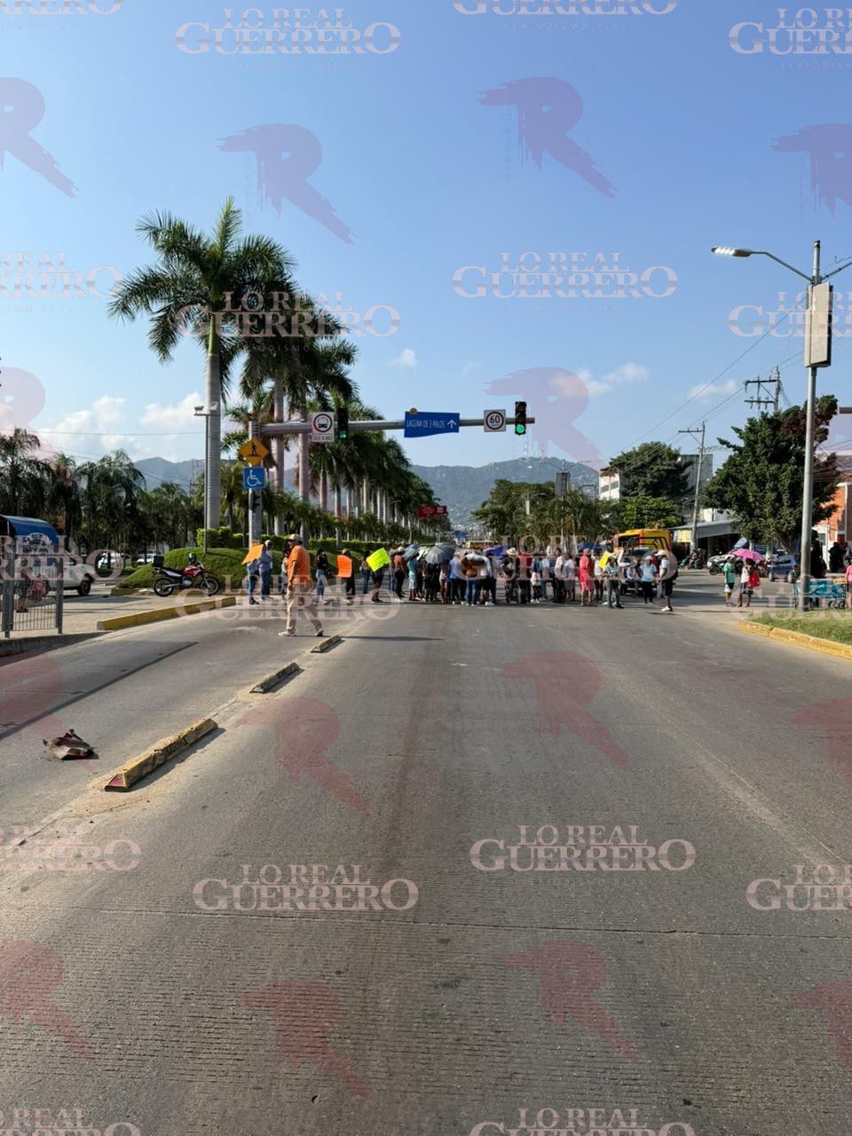 Exigen maestro y energía eléctrica para primaria de la colonia Postal