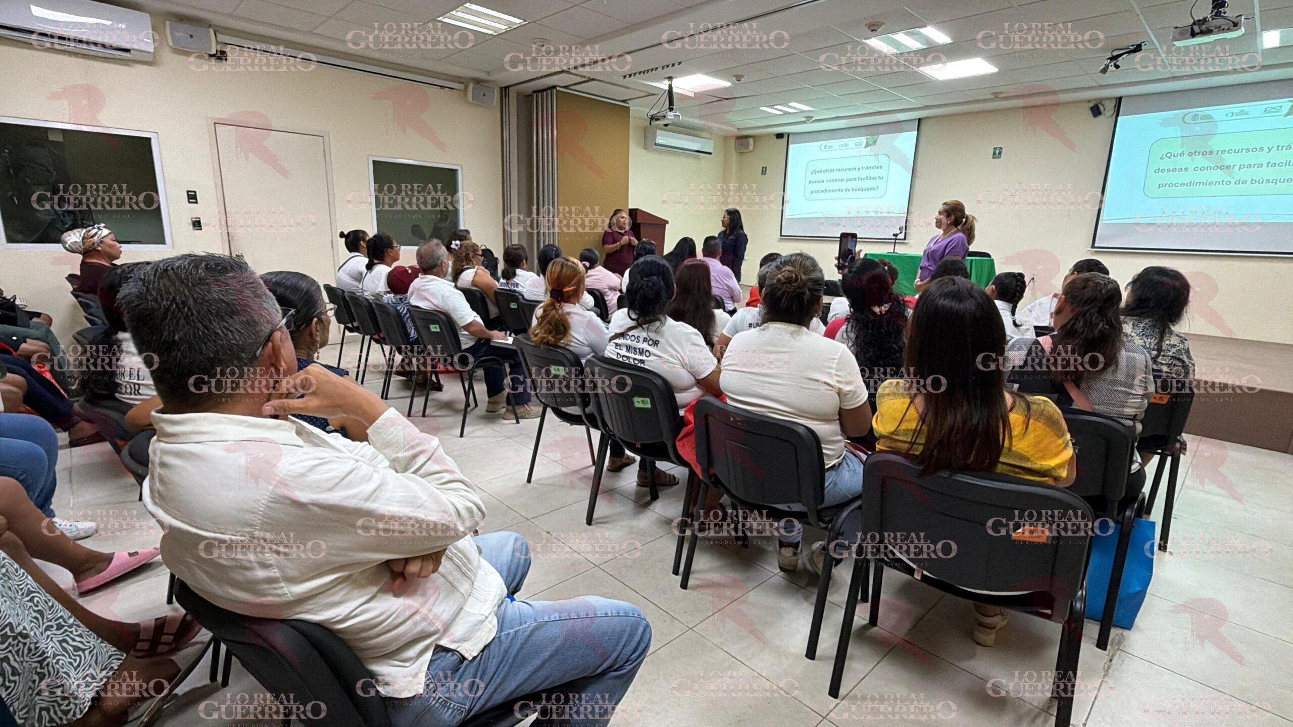 Se capacitan familias de desaparecidos en reparación de daños