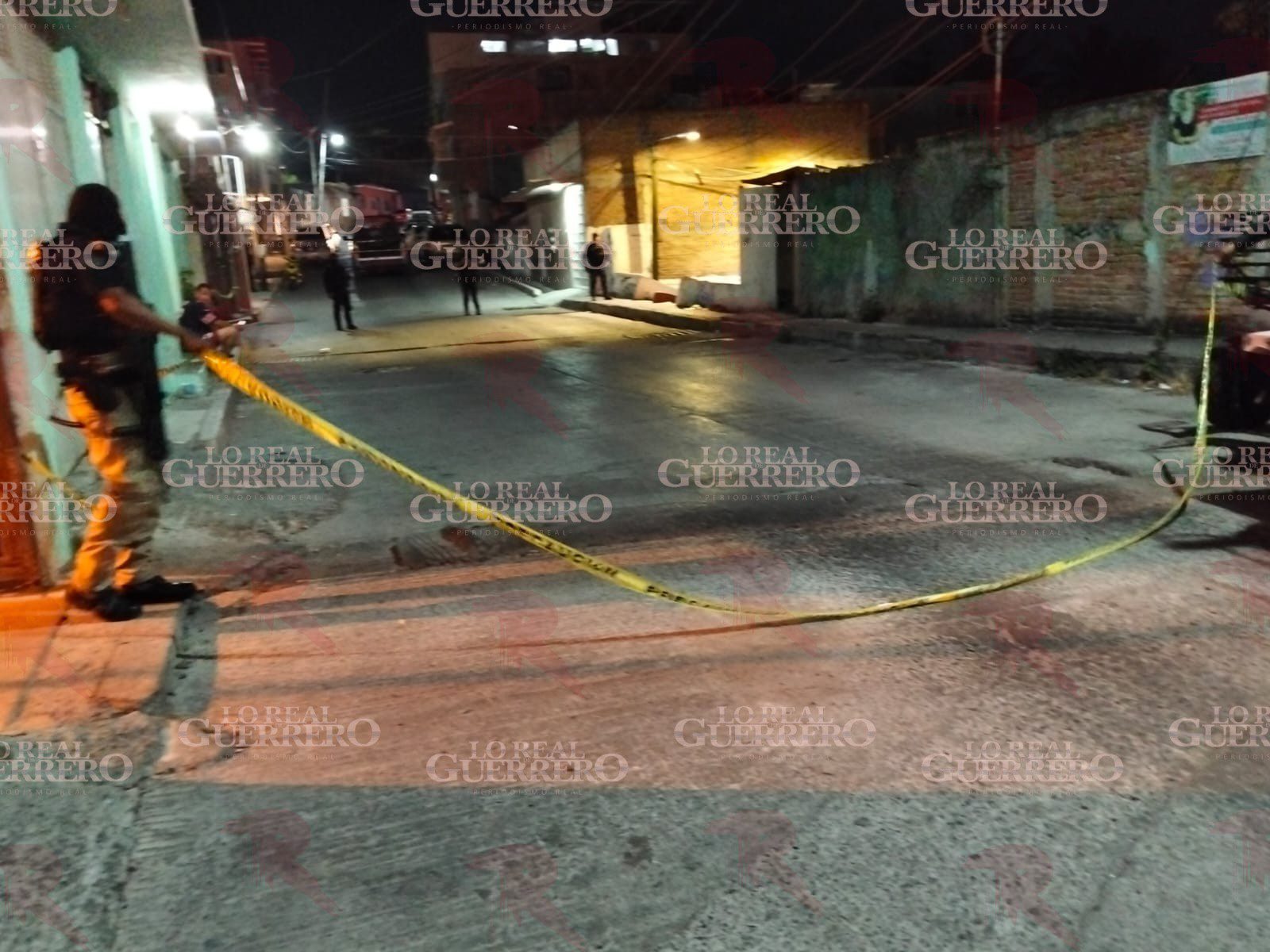 Muere hombre tras caer de escaleras en el barrio de San Mateo, en Chilpancingo