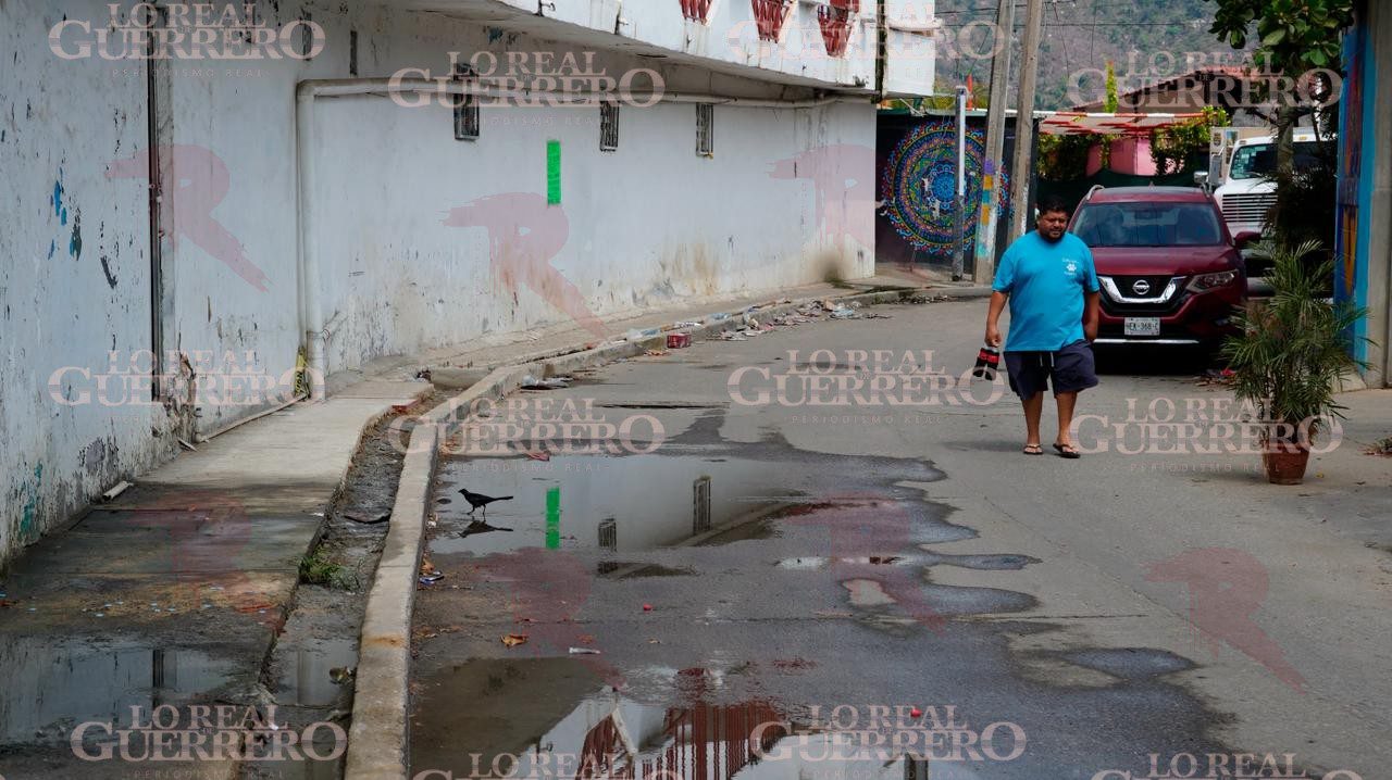 Habitantes de Puerto Marqués reclaman incumplimiento de Fonatur