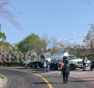 Muere estudiante de la Preparatoria 1 de la UAGro en aparatoso accidente en la Chilpancingo–Chichihualco