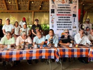 Se pronuncian contra empresa que se adjudica festejo por Día de la Marina