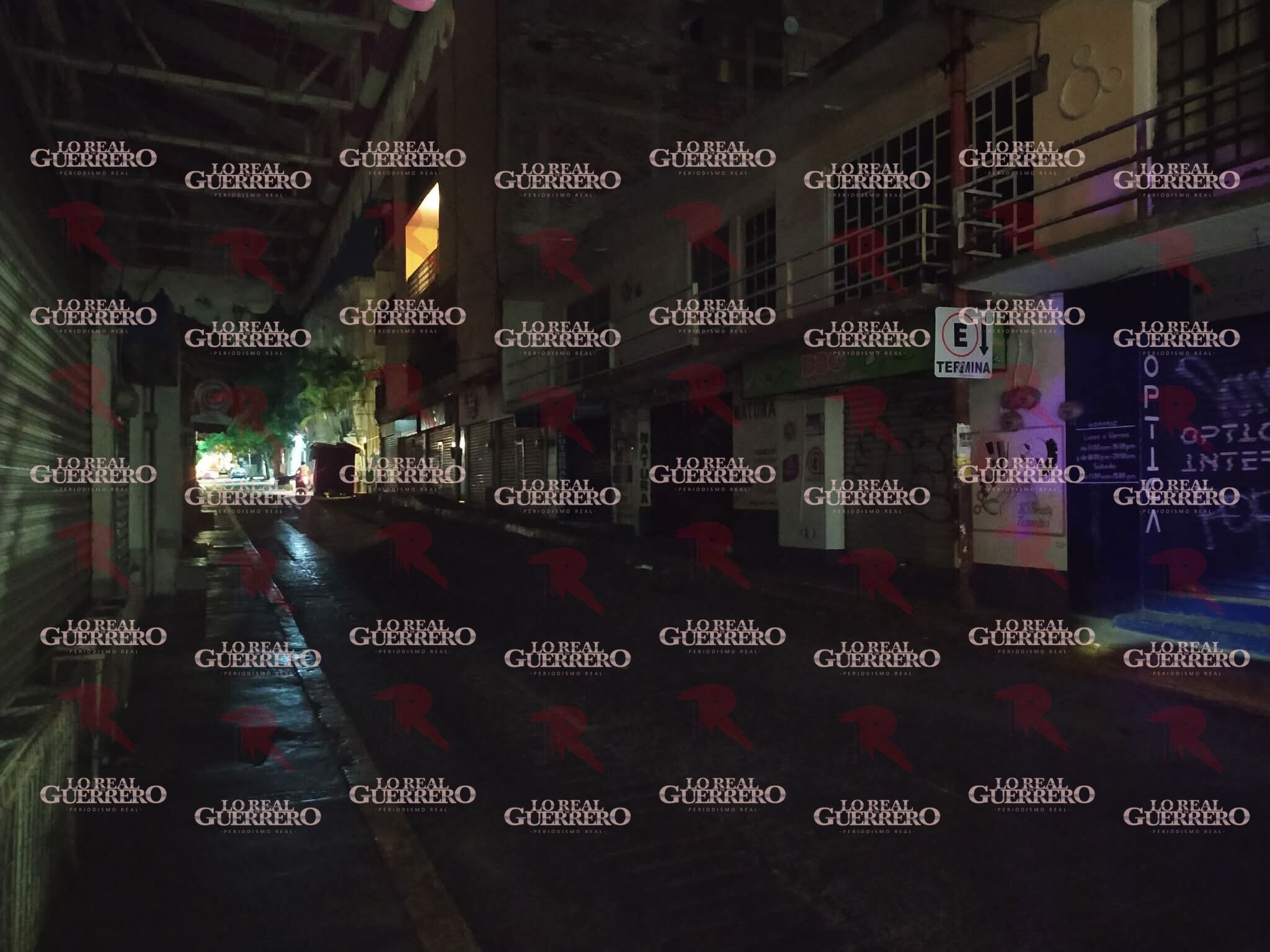 Asaltan a periodista en el Zócalo de Chilpancingo; señala falta de alumbrado