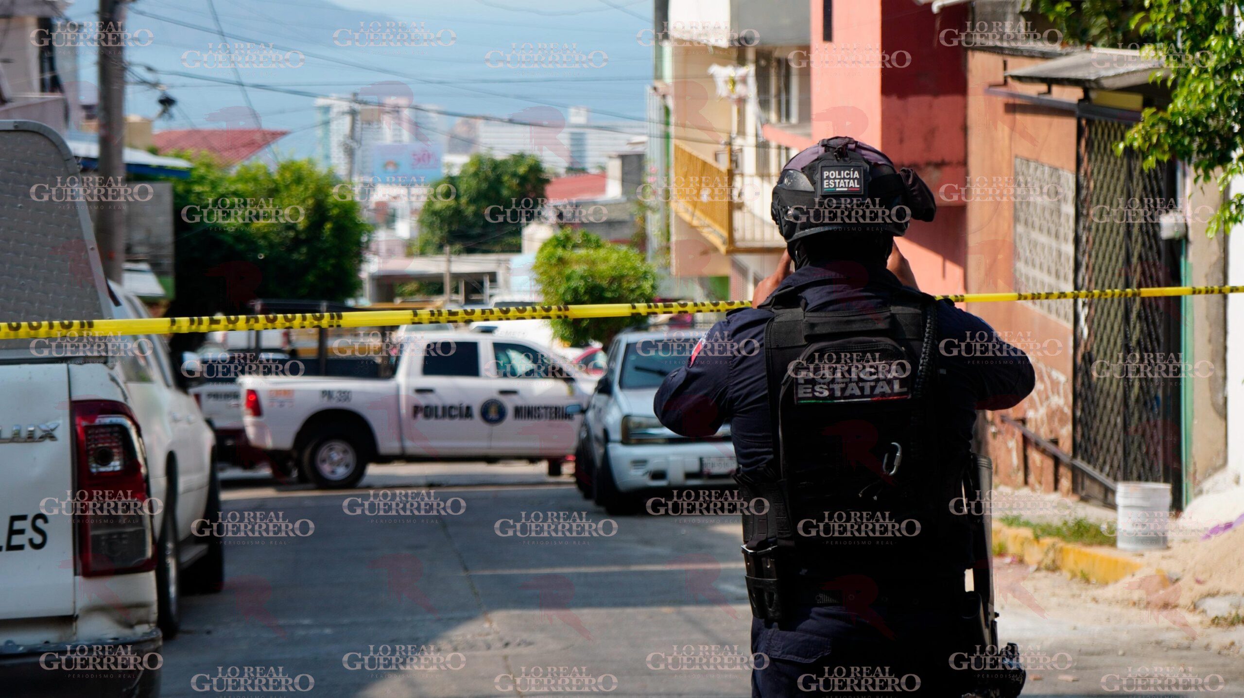 Hallan cadáver en cajuela de auto en La Laja en Acapulco