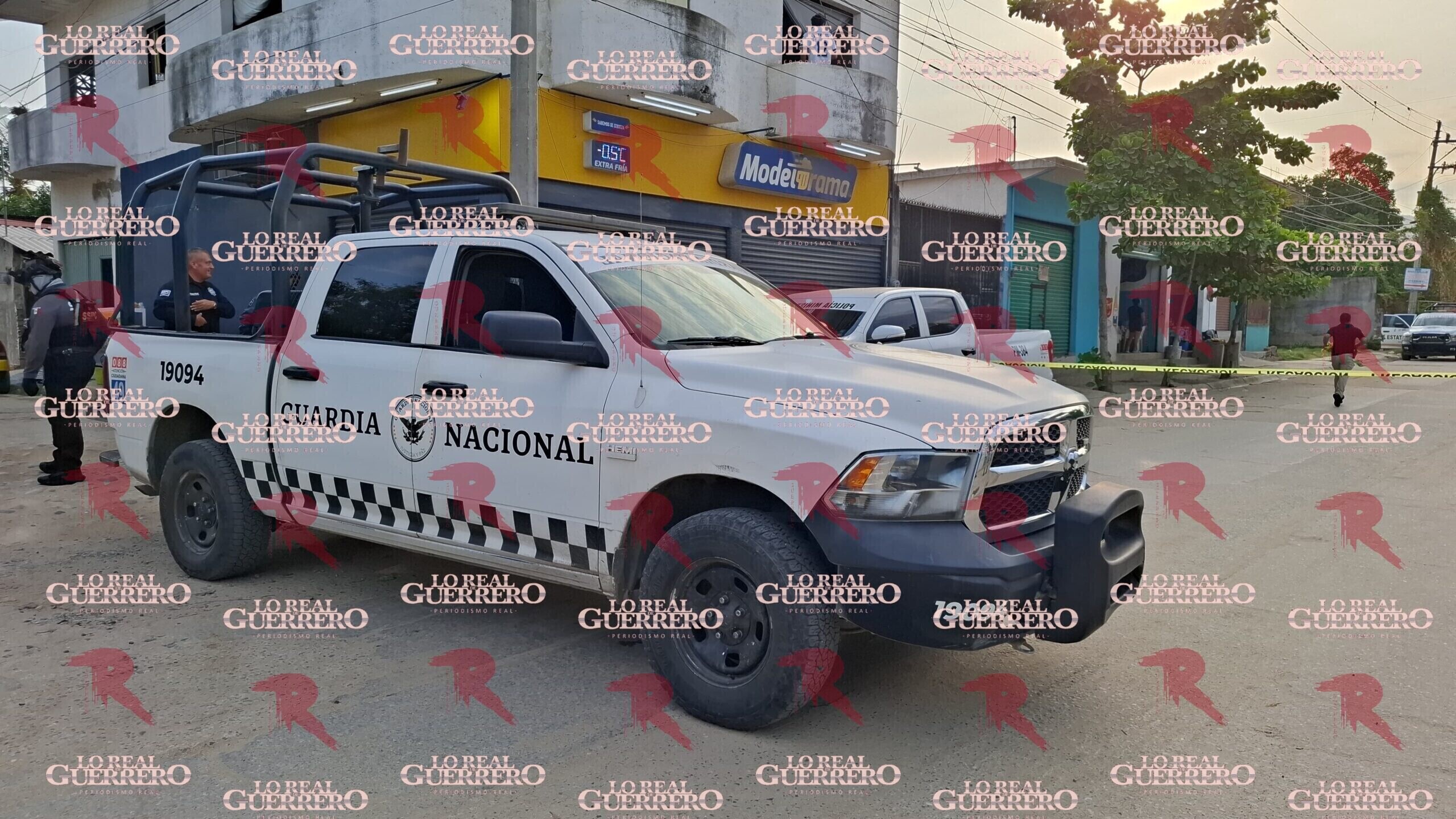 Asesinan a un hombre dentro de marisquería en el fraccionamiento Libertadores de Acapulco