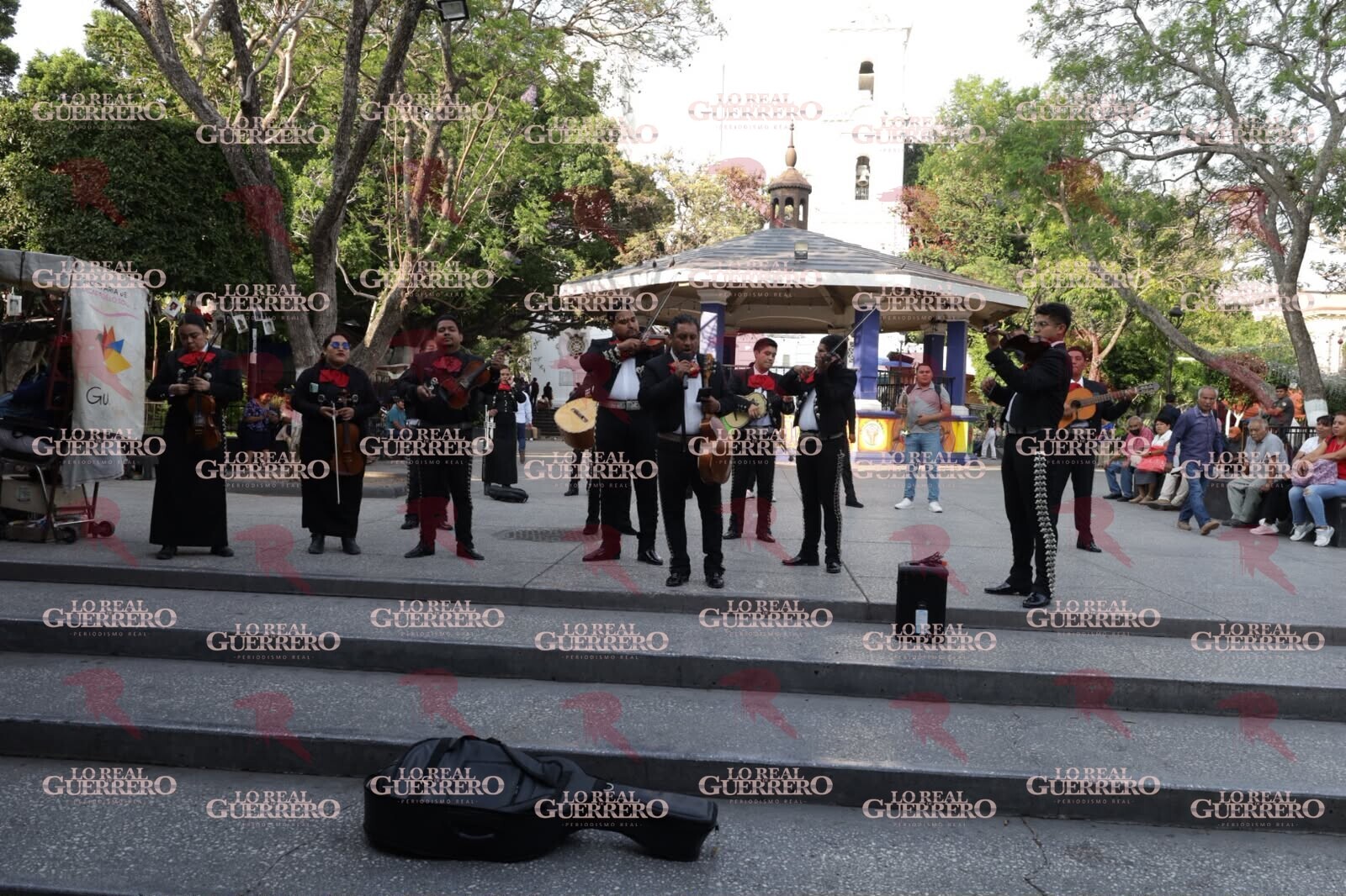 Fallece fundador del Mariachi Perla Negra tras accidente de motocicleta en Chilpancingo