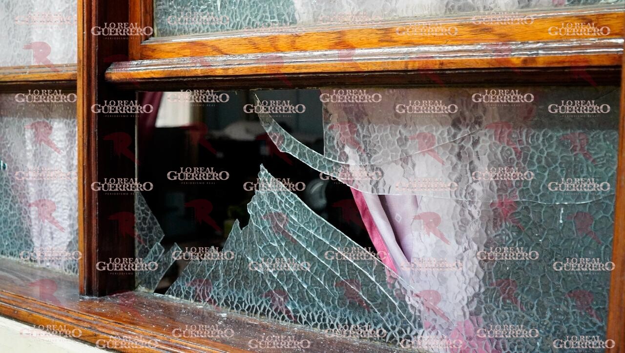CETEG causa daños en oficinas de Educación durante protesta en Acapulco
