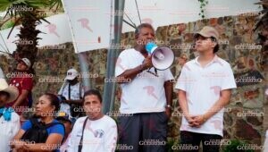 Familiares protestan y defienden la inocencia de 11 detenidos en Acapulco