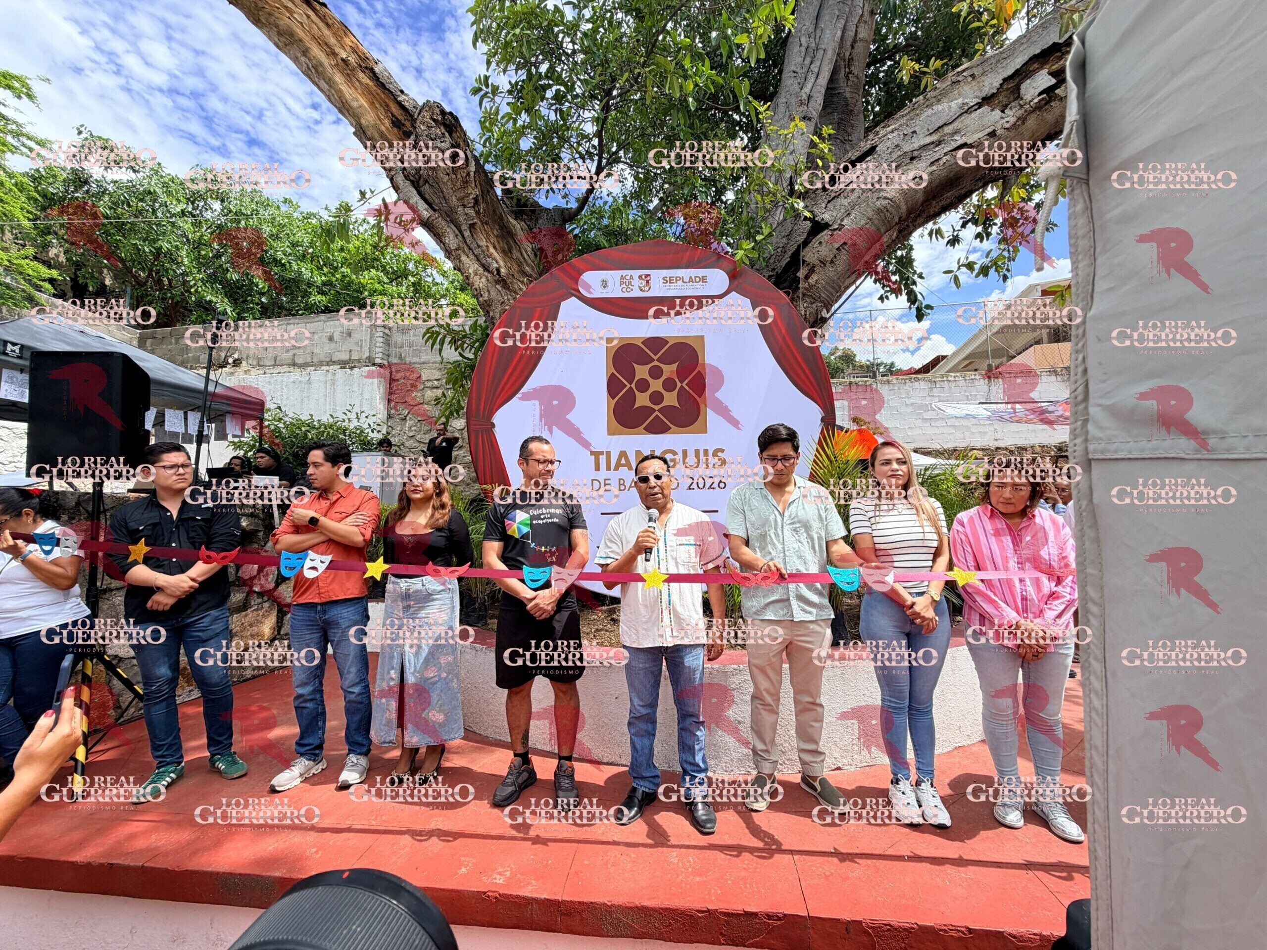 Realizan segunda edición del Tianguis de Barrio en Acapulco