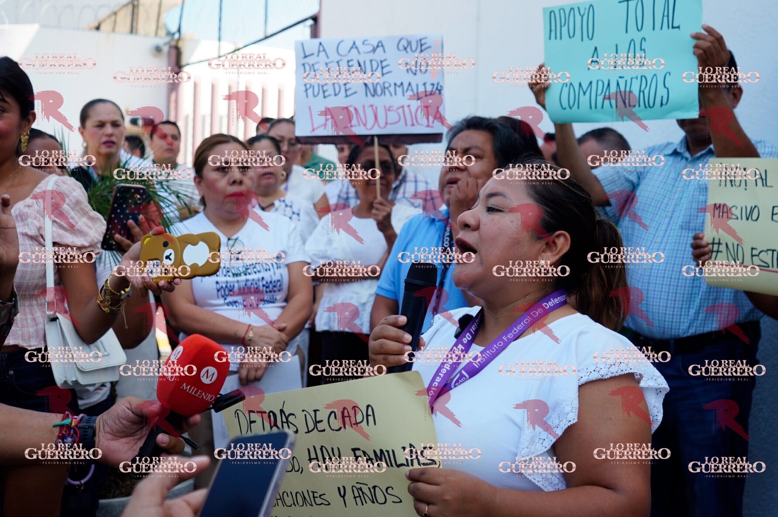 Protestan por despido de la única trabajadora social del PJF en Guerrero