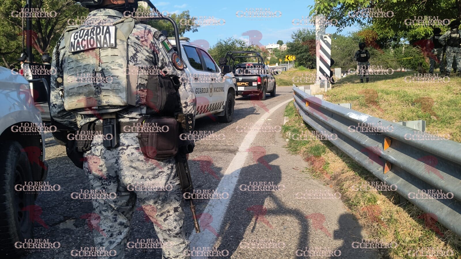Localizan a un hombre sin vida con huellas de violencia en desviación de la Autopista del Sol