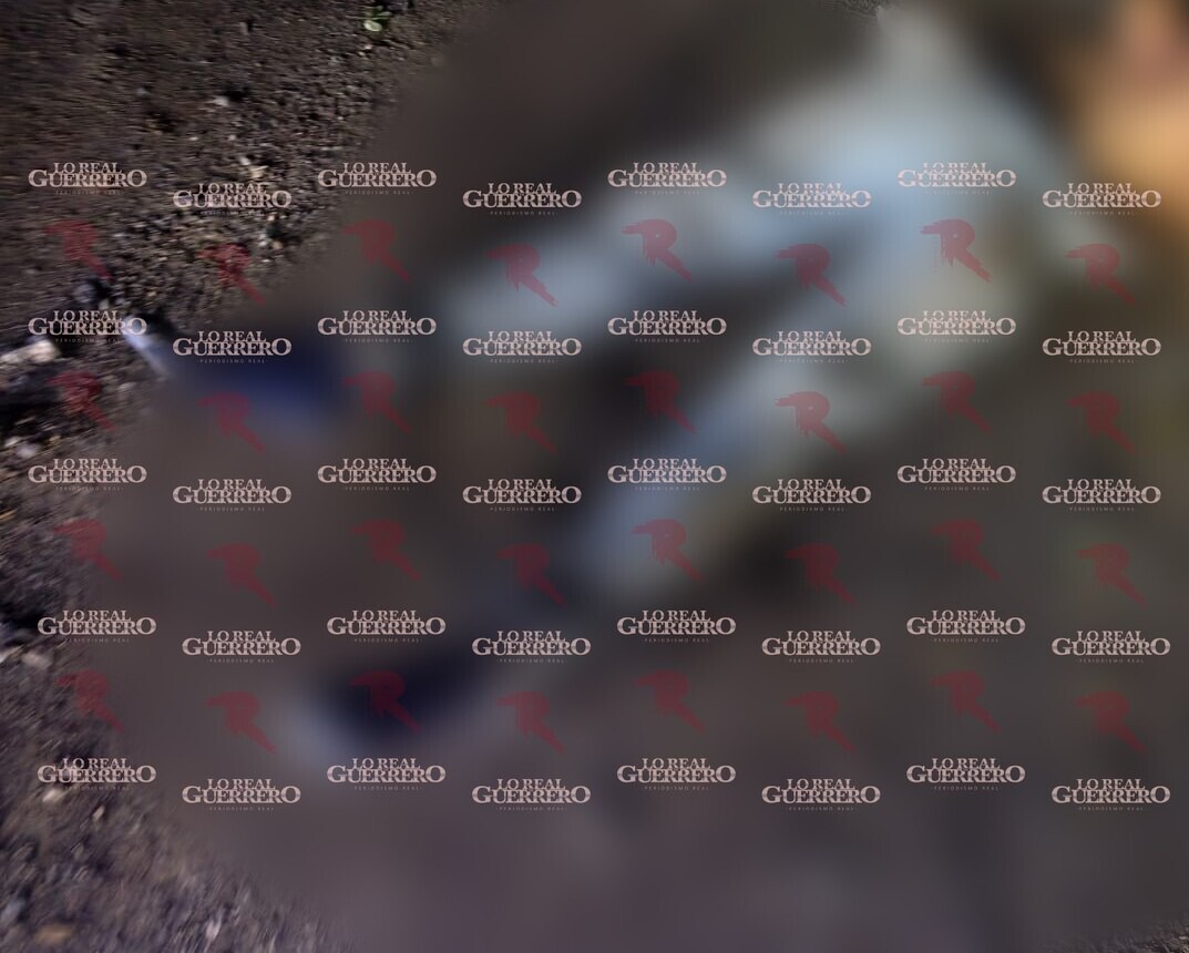 Asesinan a balazos a un hombre y le dejan cartulina con mensaje a orilla de la carretera Iguala-Taxco