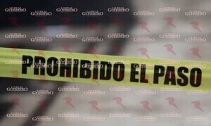 Hombre muere tras caer con su camioneta a un barranco en el municipio de Atlixtac